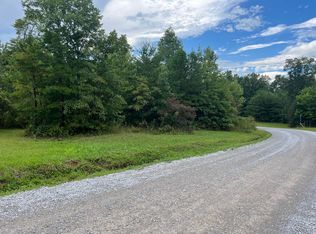 1 Poplar Ln, Pikeville, TN 37367