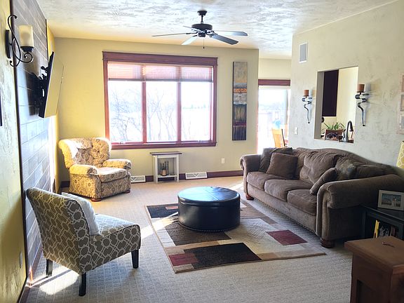 2nd image of W7087 Glen Valley Dr