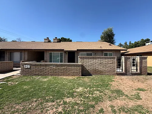 126 W Loma Vista Dr #101 Photo 1