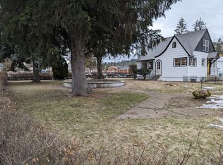 8727 N Wall St, Spokane, WA 99218
