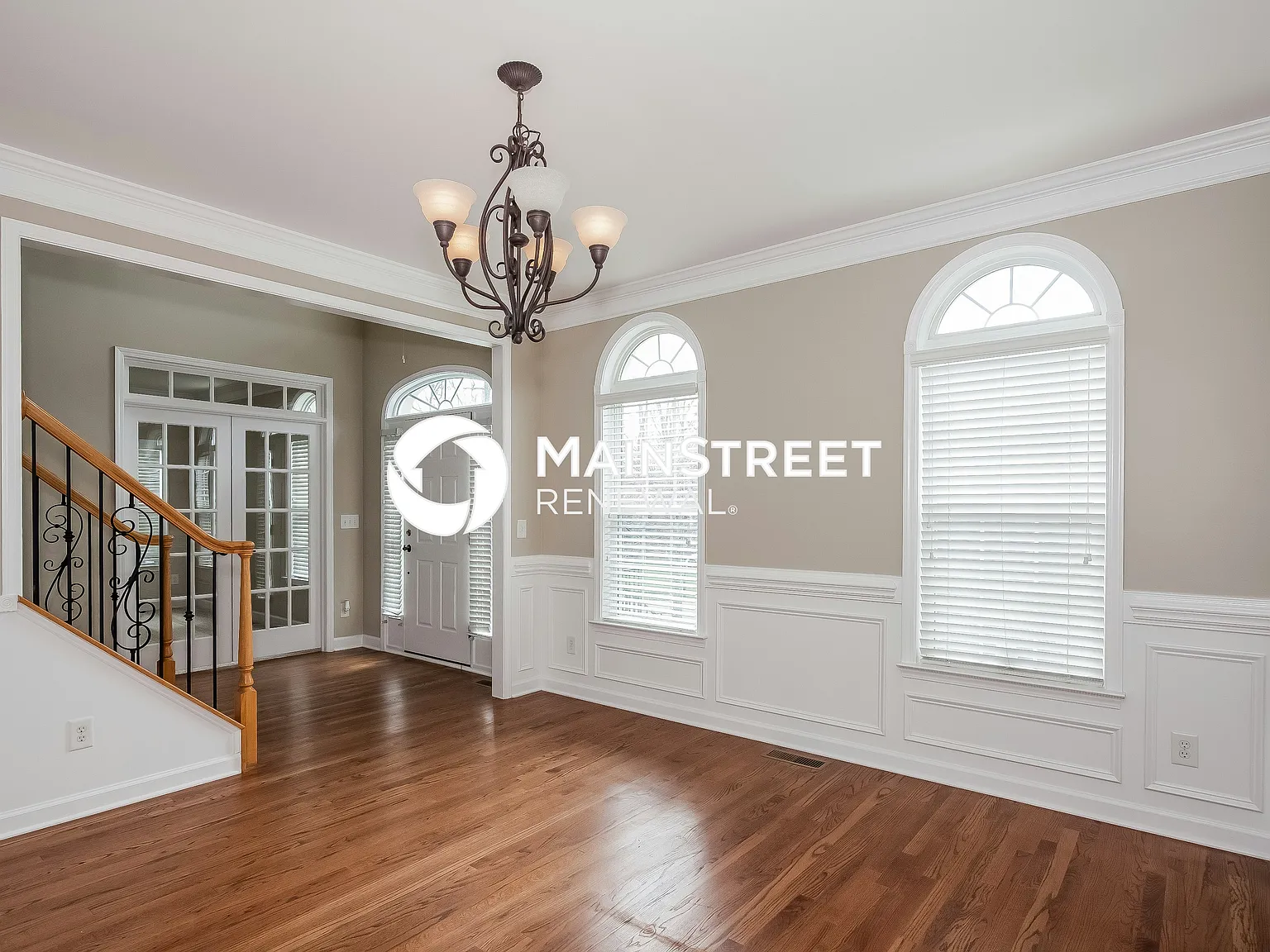 5512 Strabane Dr — Photo 4