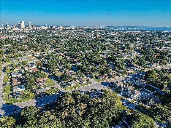5th image of 504 N Macdill Ave