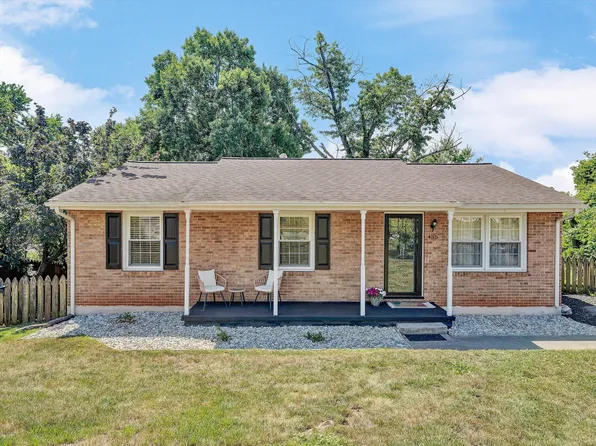 435 McGeorge Dr, Vinton, VA 24179