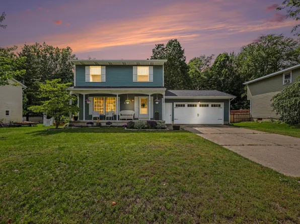 579 Venna Pl, Coopersville, MI 49404