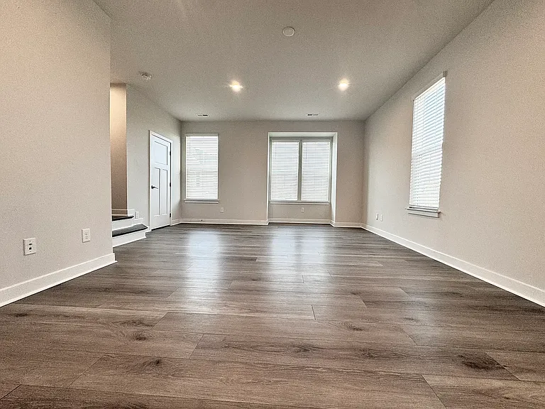 1423 Newell Towns Ln — Photo 11