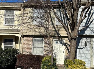 8530 Golden Ridge Ct, Lorton, VA 22079