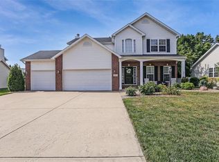 120 Sugar Oak Ct, Edwardsville, IL 62025