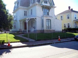21 Kay St APT 3, Newport, RI 02840
