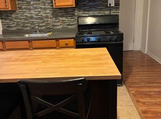 2135 Christian St FLOOR 2, Philadelphia, PA