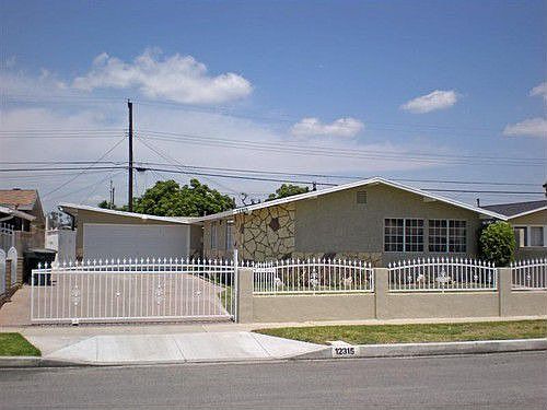 1st image of 12315 Dune St