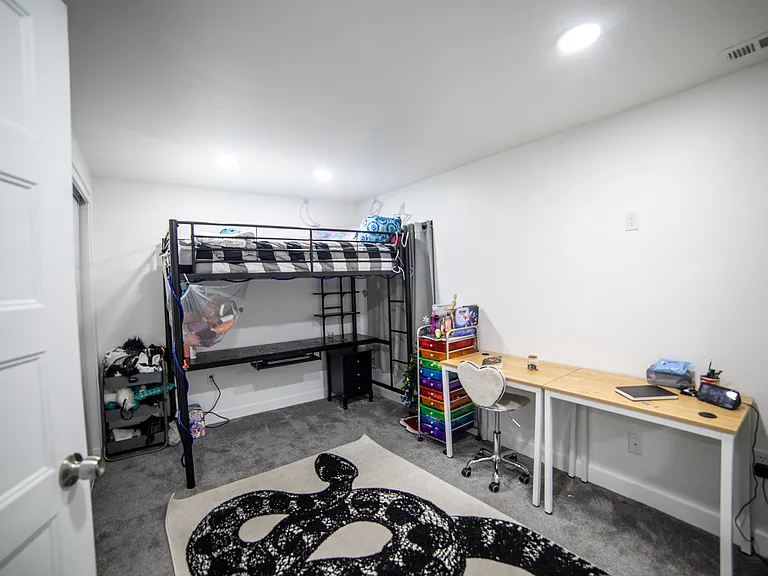 11361 S Abbey Mill Dr W — Photo 16