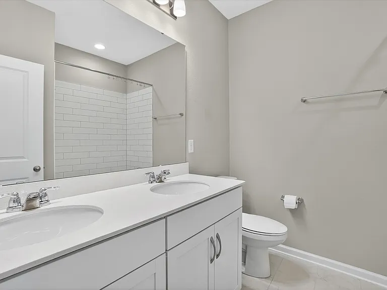 698 Cherry Elm Dr — Photo 14