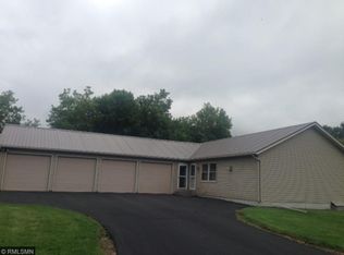 408 Camelia Dr, Clayton, WI 54004