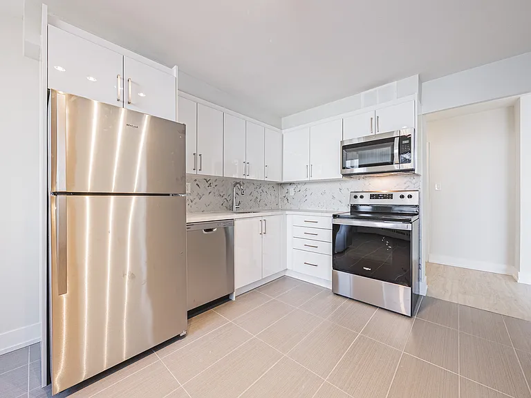 2160 Lakeshore Rd — Photo 52
