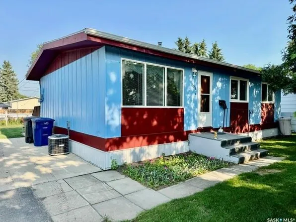 520 3rd St, Humboldt, SK S0K 2A0