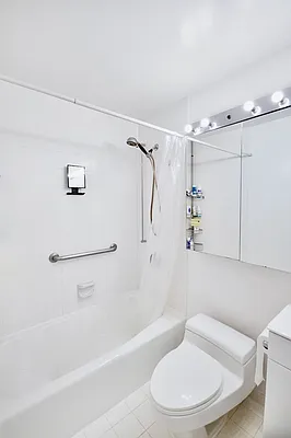 Rented by Brick&Mortar | media 13