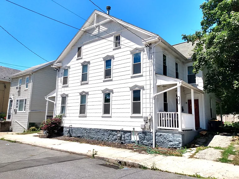 67 N Federal St — Photo 15
