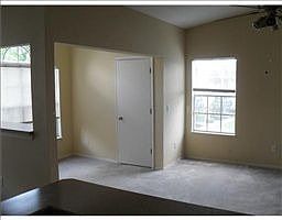4th image of 1602 Columbia Arms Cir Unit 205