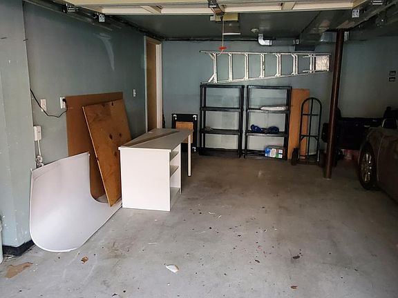 3rd image of 398 Avenue C Floor 2