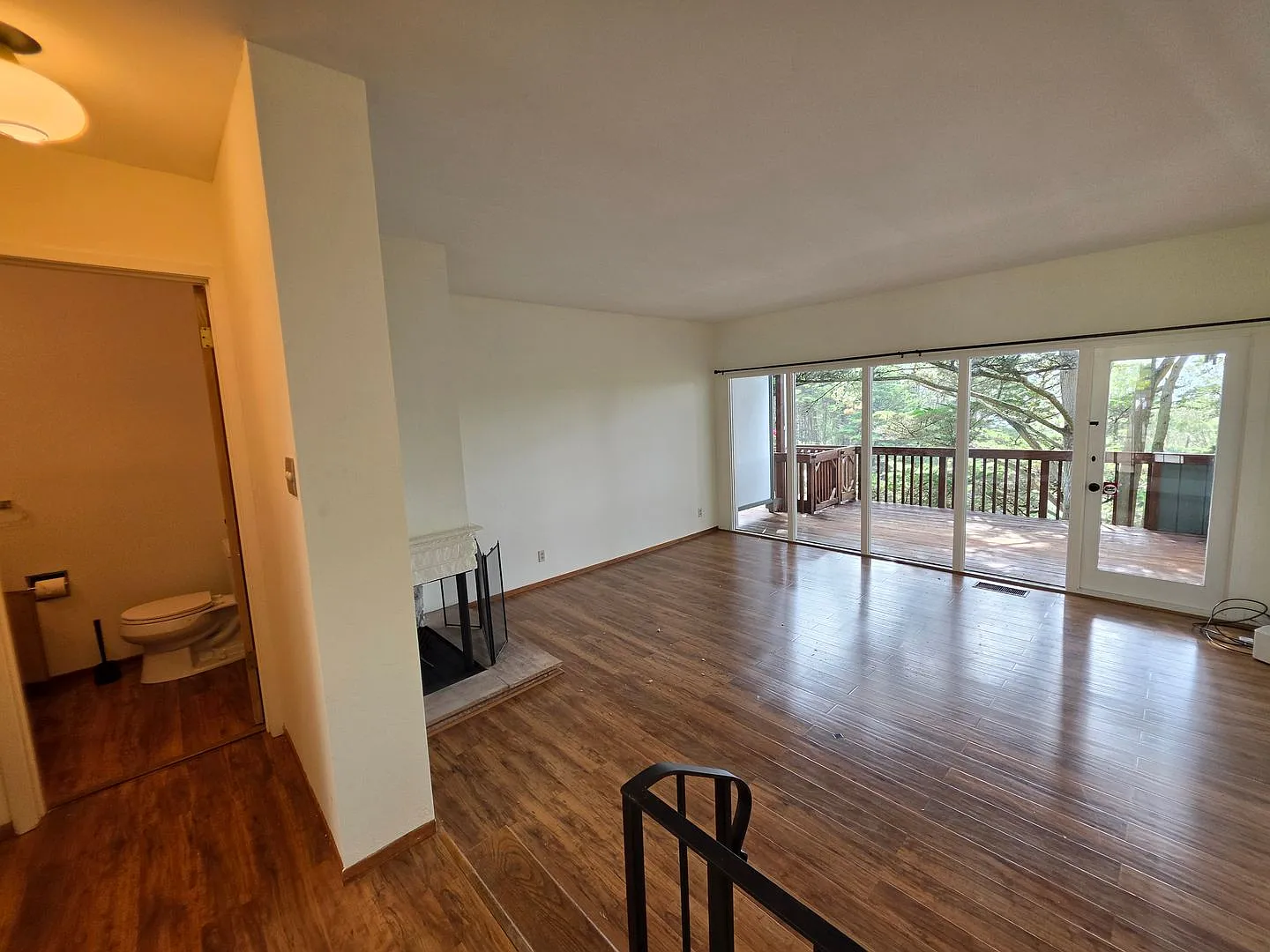 981 Duncan Street — Photo 4