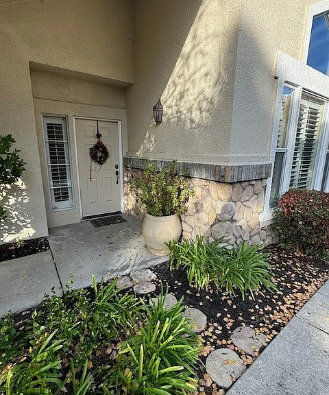 22 Mountain Valley Pl — Photo 2