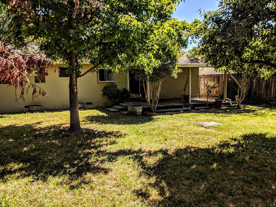 1st image of 109 Penrod Dr