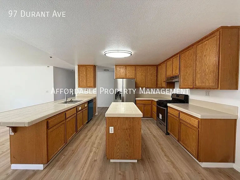 97 Durant Ave — Photo 7