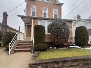 266 Livingston Ave Floor 2, Lyndhurst, NJ 07071