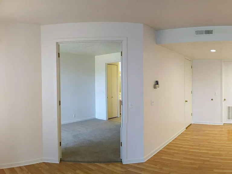 255 W 2025th Cir S #105 — Photo 7