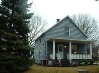 112 Hazelwood Ave, Barberton, OH