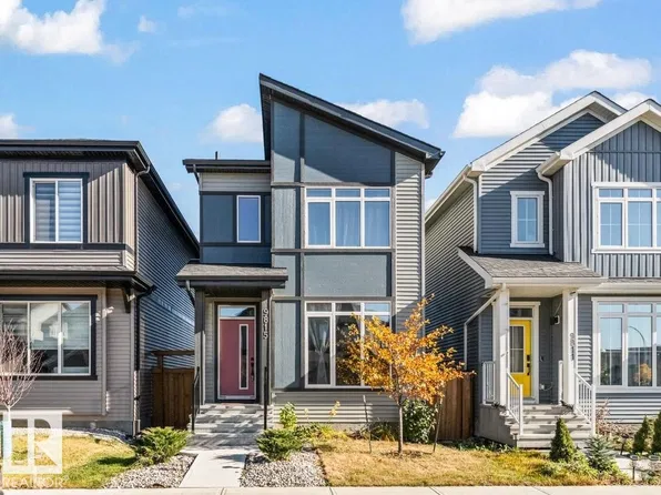 9815 227th St NW, Edmonton, AB T5T 7N6