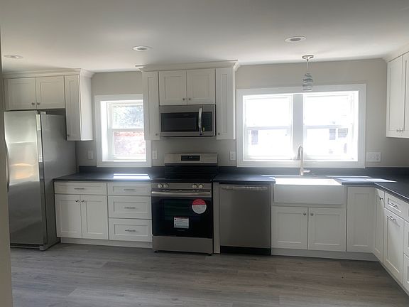 2nd image of 504 S Church St