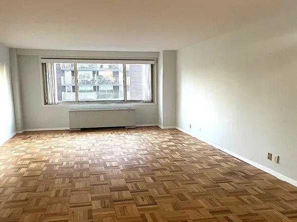 401 E 86th St APT 12F, New York, NY 10028