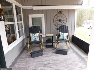 5 Red Oak Ln, Milroy, PA 17063