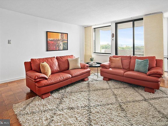 3rd image of 1245 4th St SW APT E707