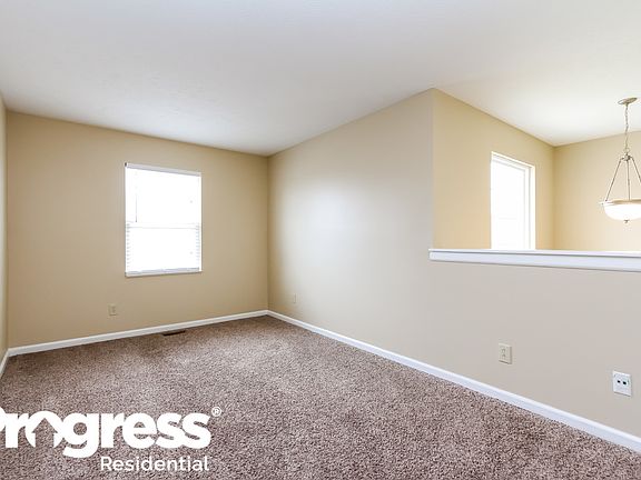 3rd image of 11407 Seabiscuit Dr