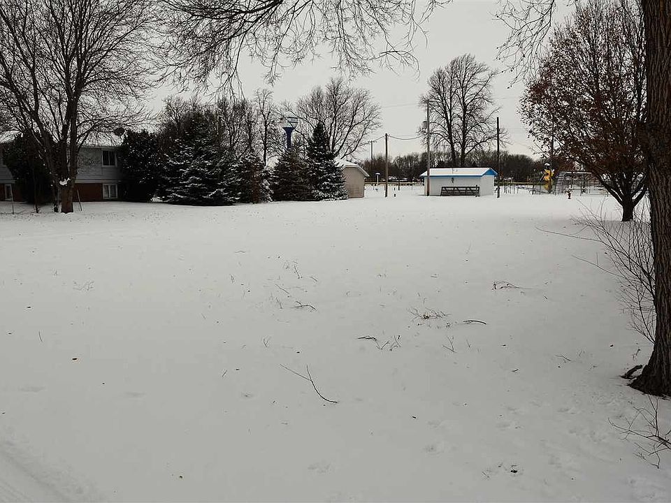 1st image of 410 Lincoln Ave