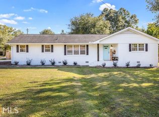 277 Nancy St, Winder, GA 30680