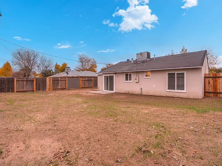 6037 N Haven Dr — Photo 17