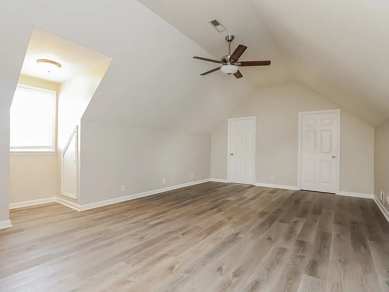2611 Hawk Eye Ct — Photo 10