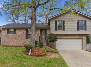 310 Nix Rd, Little Rock, AR 72211