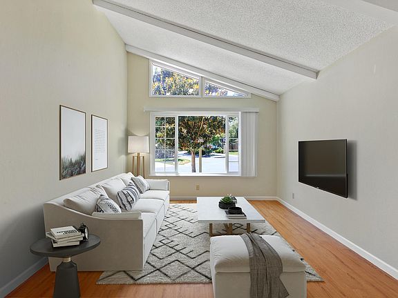 4th image of 4449 Meadowville Ct