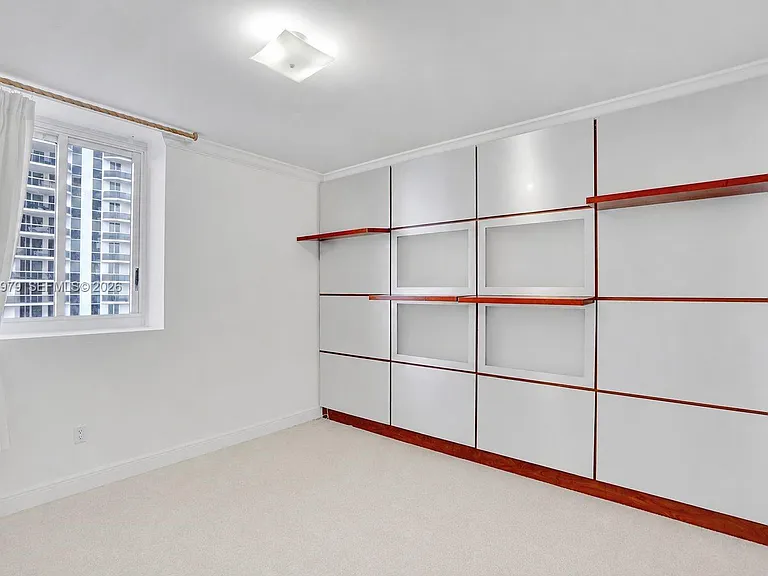 4775 Collins Ave #3007 — Photo 38