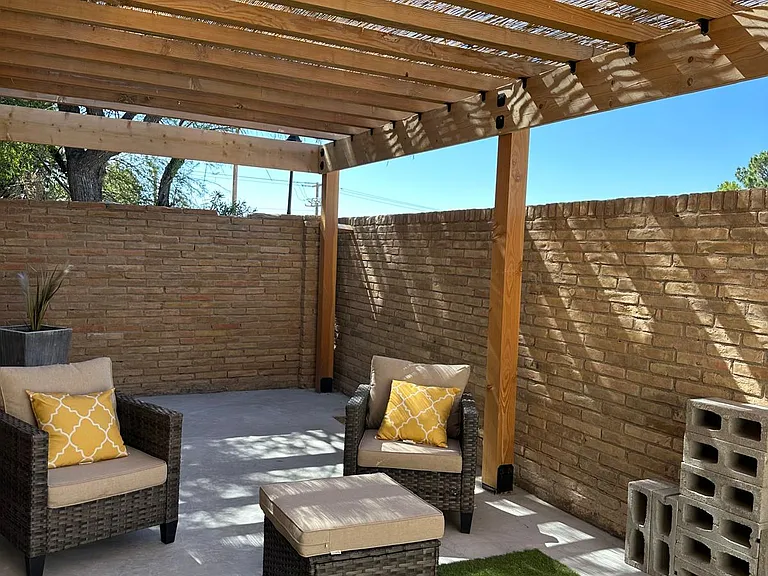 350 Thunderbird Dr #14 — Photo 18