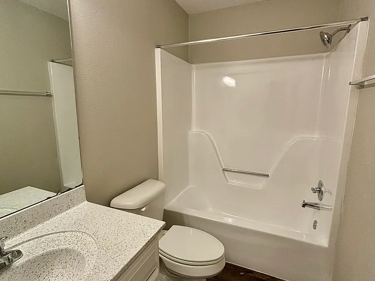 3 Eastwood Ct — Photo 14