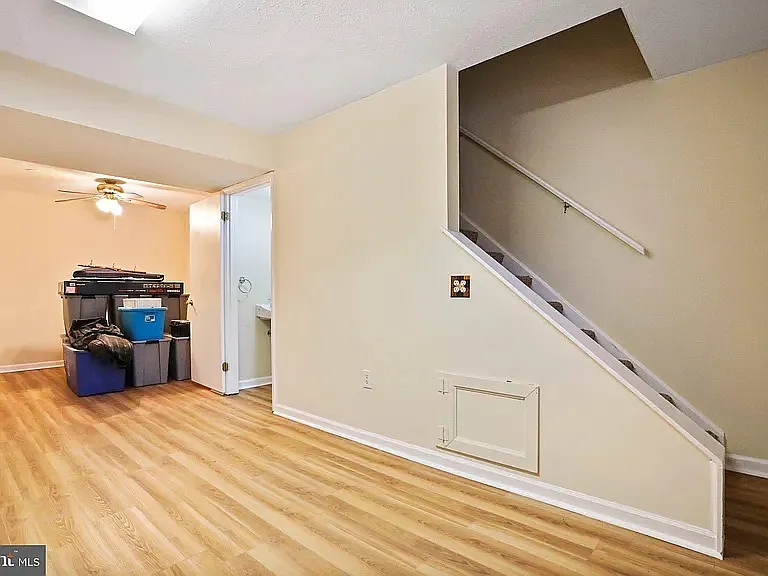 26 Talcon Ct #1 — Photo 5