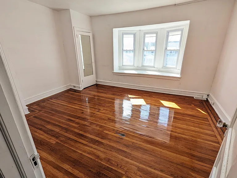 Master bedroom again.