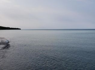 11411 Mackinaw Straits Dr, Cheboygan, MI 49721