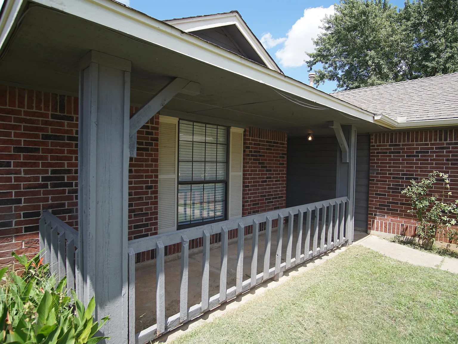 11709 Tyson CT (OV-Roof) - 1 — Photo 2
