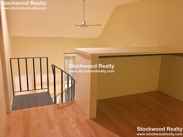 385 Dorchester St #A10 — Photo 11
